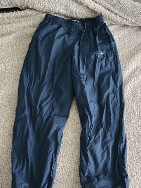 Nike Women's Dark Navy Blue Athletic Joggers